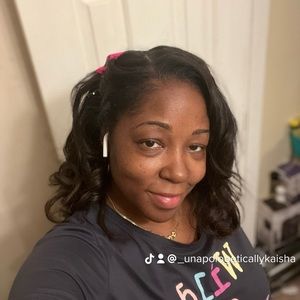Meet your Posher, Kaishanita